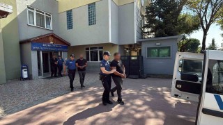 Sakaryada 2 çocuğun yaralandığı, 4 evin yakıldığı husumetlilerin kavgasında 5 şüpheli adliyede