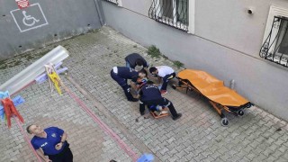 Samsunda 4üncü kattan atlayan kuaför kadın hayatını kaybetti