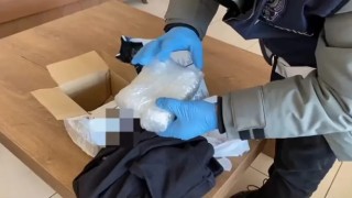 Samsunda kargo paketinde ele geçirilen kokainle ilgili 3 kişiye 16şar yıl hapis