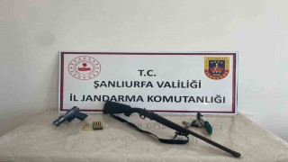 Şanlıurfada 4 ilçede eş zamanlı operasyon: Çok sayıda silah ele geçirildi