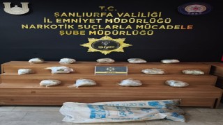 Şanlıurfada otomobilde uyuşturucuya 1 gözaltı