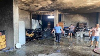 Serikte evin deposunda çıkan yangın söndürüldü