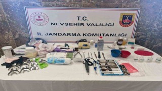 Seyyar dişçiyi kullandığı malzemeler ele verdi