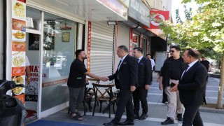 Şırnak İl Emniyet Müdürü Sazak Silopide vatandaşlarla bir araya geldi