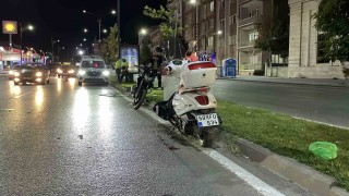 Sivasta iki motosiklet çarpıştı: 2 yaralı