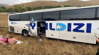Sivasta otobüs kazası, çok sayıda yaralı