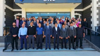 Söğütte şenlik görevlilerine teşekkür belgesi