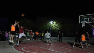 Sokak basketbolunda kupalar sahiplerini buldu