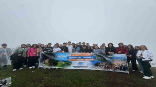 Sultangazide başarılı öğrencilere 5 günlük Karadeniz turu ödülü