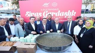 Sultangazide Sivas Gardaşlık Festivali renkli görüntülere sahne oldu