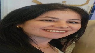 Takla atan otomobilde ağır yaralanan kadın kurtarılamadı