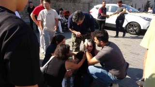 Taksimde polis aracı kaza yaptı: 4 polis yaralı