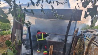 Tandırda unutulan köz yangına neden oldu