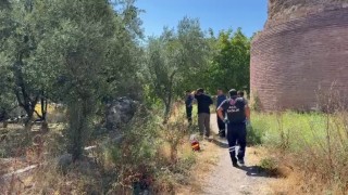 Tarihi surların altında bulunan cesedin kimliği belli oldu