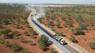 Tarihi ve doğasıyla büyüleyen Halfetide kırsal yollar yenileniyor