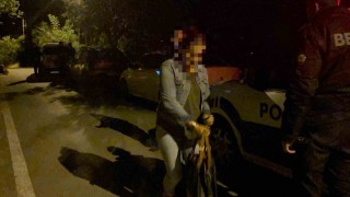 Tartıştığı erkek arkadaşını göğsünden bıçakladı: 1 yaralı