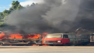 Tatlıcı aracı alevlere teslim oldu