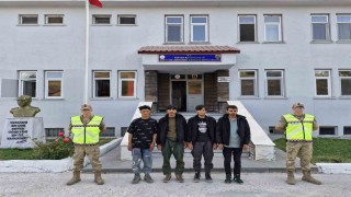 Tatvanda 4 düzensiz göçmen yakalandı