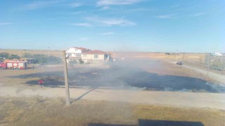 Tekirdağda otluk alanda yangın