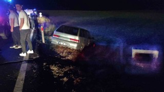 Tekirdağda otomobil beton büze çarptı: 2 yaralı