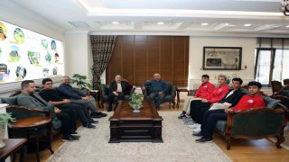 TEKNOFEST başarısı için Başkan Yalçına ziyaret