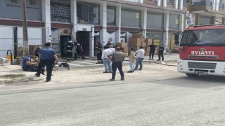 Tekstil atölyesinde çıkan yangın binaya yayılmadan kontrol altına alındı