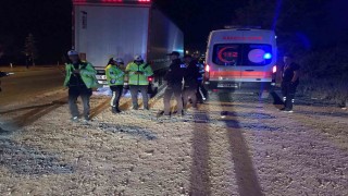 Tırın çarptığı genç hayatını kaybetti