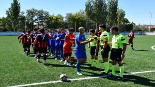 Tomarza Belediyespor A-Takımı ligin ilk maçında berabere kaldı