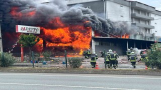 Trabzonda AVMdeki yangın yeniden alevlendi