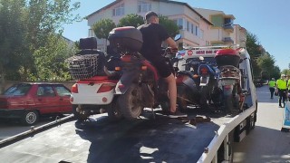 Trafik ekiplerinden sıkı denetim: 15 motosiklet trafikten men edildi