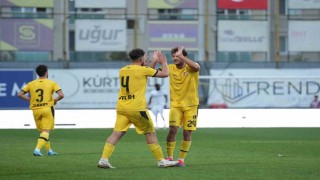 Trendyol 1. Lig: İstanbulspor: 3 - Çorum FK: 1