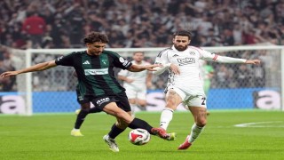 Trendyol Süper Lig: Beşiktaş: 2 - Kocaelispor: 0 (Maç devam ediyor)