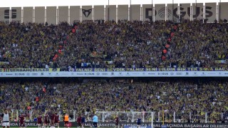 Trendyol Süper Lig: Fenerbahçe: 0 - Trabzonspor: 0 (Maç devam ediyor)