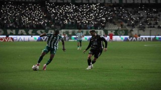 Trendyol Süper Lig: Konyaspor: 0 - Corendon Alanyaspor: 1 (İlk yarı)