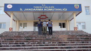 Tuncelide aranan 2 şüpheli yakalandı