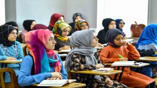 TÜRGEV Pusula Başarı Bursu 2025 başvuruları başladı: Son gün 7 Eylül