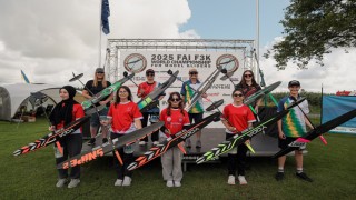 Türk Kızları, Uluslararası Havacılık Yarışmasında ilk üçe girdi