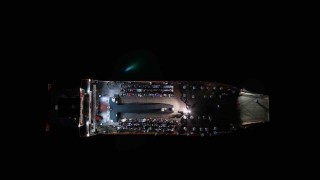 Türkiyede ilk kez baraj gölü üzerinde, feribot içerisinde defile düzenlendi