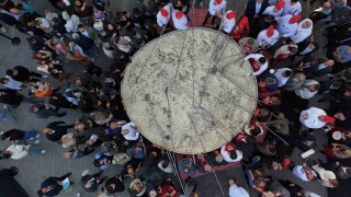 Türkiyenin en büyük tenceresinde 6 ton pilav pişirildi