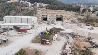 Türkiye’nin En Büyük Tüneli Hatay’da İnşa Ediliyor