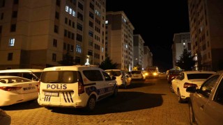 Üniversiteli genç evinde ölü bulundu