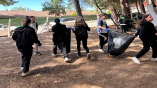 Uşakta Öğrencilerle Dünya Temizlik günü etkinliği