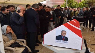 Usta şair ve yazar Yavuz Bülent Bakiler son yolculuğuna uğurlandı