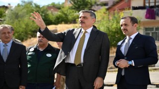 Vali Çiftçi, İspirde heyelan bölgesinde incelemelerde bulundu