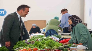 Vali Sözer, pazarcı esnafıyla bir araya geldi