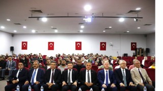 Vali Usta öğretmenlerle bir araya geldi