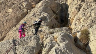 Vanda sporculara kaya tırmanışı eğitimi verildi