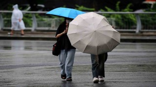 Vietnamı Bualoi Tayfunu vurdu: 8 ölü, 17 kayıp