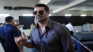 Volkan Demirel, başkanlık seçimi için stada geldi