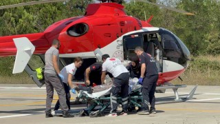 Yaşlı adamın yardımına ambulans helikopter yetişti
